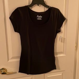 Black tee
